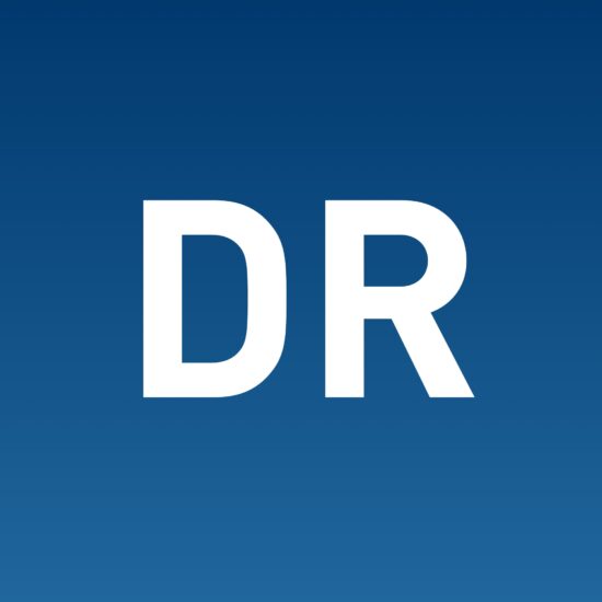 D and R white letter